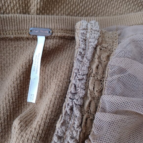 Free People Top Wear Me Out Brown Waffle Knit Long Sleeve Cropped Tee Size XS - Picture 4 of 16